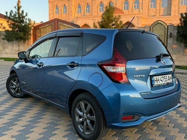 Синій Ніссан Ноут, об'ємом двигуна 1.2 л та пробігом 67 тис. км за 12200 $, фото 1 на Automoto.ua
