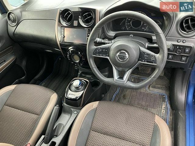 Синий Ниссан Ноут, объемом двигателя 1.2 л и пробегом 69 тыс. км за 12250 $, фото 3 на Automoto.ua