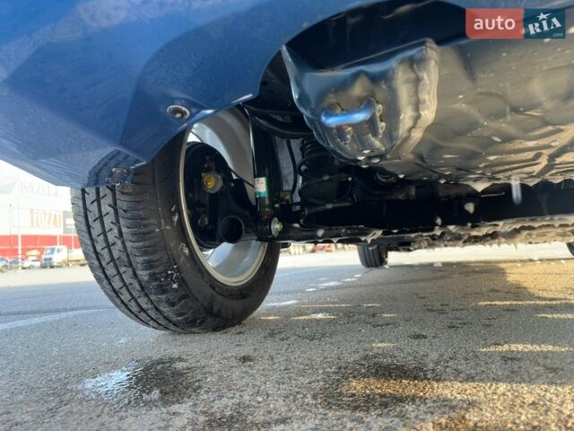 Синій Ніссан Ноут, об'ємом двигуна 1.2 л та пробігом 72 тис. км за 12900 $, фото 12 на Automoto.ua