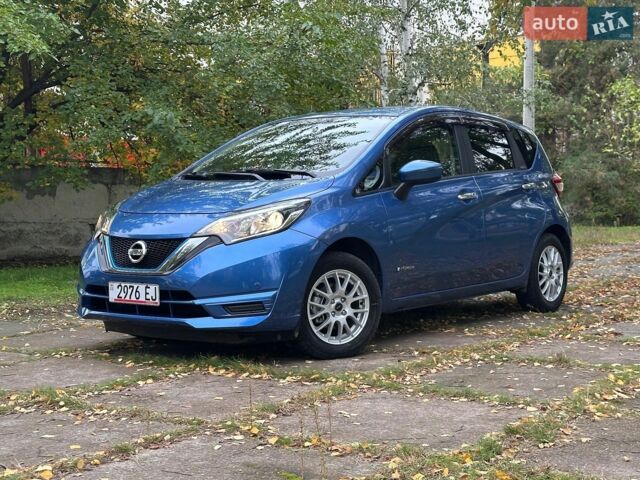 Синий Ниссан Ноут, объемом двигателя 1.2 л и пробегом 90 тыс. км за 12899 $, фото 3 на Automoto.ua