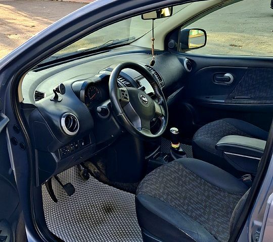 Синий Ниссан Ноут, объемом двигателя 1.4 л и пробегом 320 тыс. км за 3800 $, фото 5 на Automoto.ua