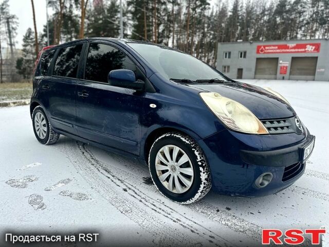 Синий Ниссан Ноут, объемом двигателя 1.5 л и пробегом 233 тыс. км за 4999 $, фото 3 на Automoto.ua