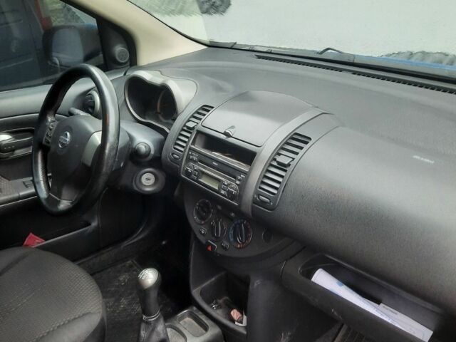 Синий Ниссан Ноут, объемом двигателя 1.5 л и пробегом 290 тыс. км за 4500 $, фото 8 на Automoto.ua