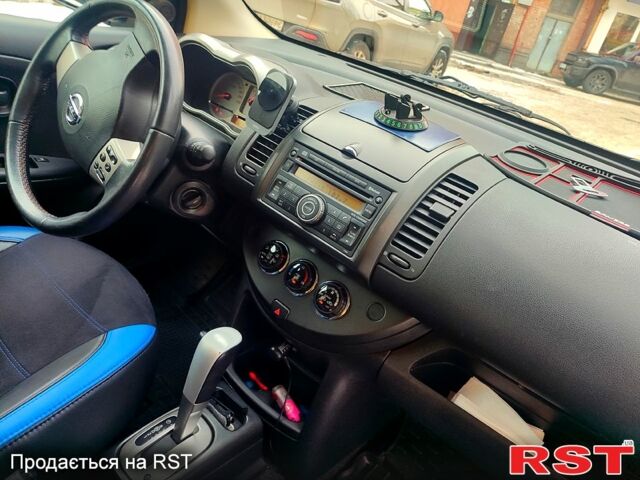 Синій Ніссан Ноут, об'ємом двигуна 1.6 л та пробігом 205 тис. км за 6400 $, фото 6 на Automoto.ua