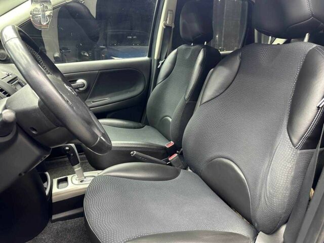 Синий Ниссан Ноут, объемом двигателя 1.6 л и пробегом 167 тыс. км за 10300 $, фото 10 на Automoto.ua