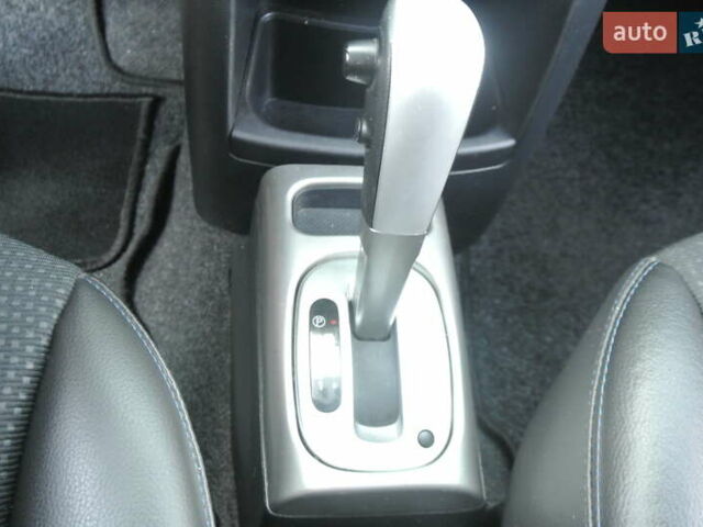 Зеленый Ниссан Ноут, объемом двигателя 1.6 л и пробегом 167 тыс. км за 9600 $, фото 24 на Automoto.ua