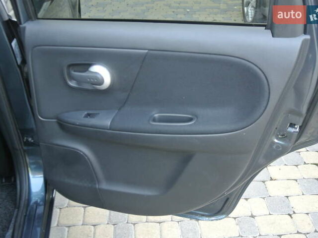 Зеленый Ниссан Ноут, объемом двигателя 1.6 л и пробегом 167 тыс. км за 9600 $, фото 20 на Automoto.ua