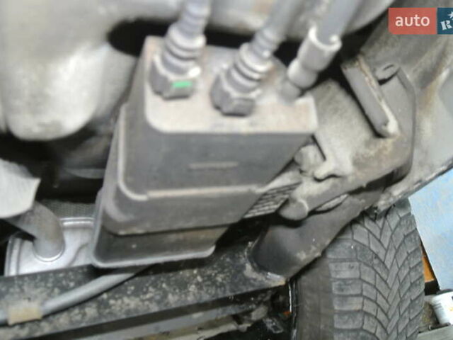 Зеленый Ниссан Ноут, объемом двигателя 1.6 л и пробегом 167 тыс. км за 9600 $, фото 52 на Automoto.ua