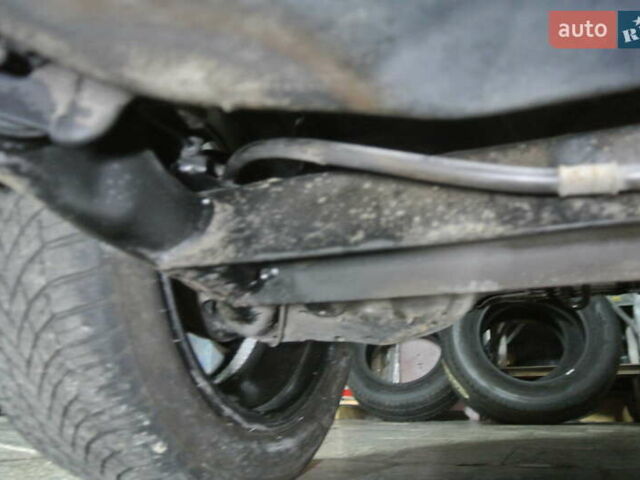 Зеленый Ниссан Ноут, объемом двигателя 1.6 л и пробегом 167 тыс. км за 9600 $, фото 53 на Automoto.ua