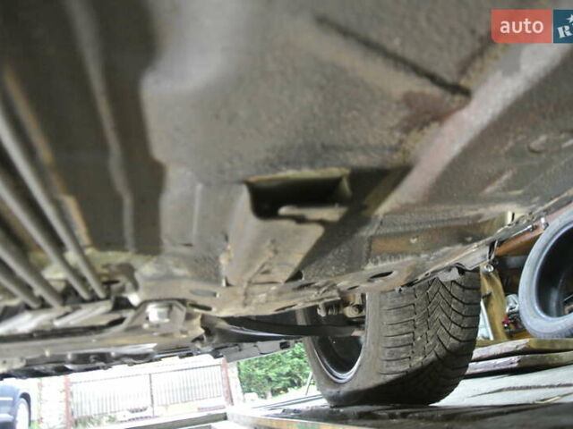 Зеленый Ниссан Ноут, объемом двигателя 1.6 л и пробегом 167 тыс. км за 9600 $, фото 58 на Automoto.ua