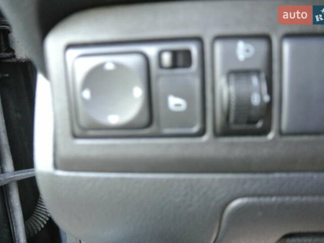 Зеленый Ниссан Ноут, объемом двигателя 1.6 л и пробегом 167 тыс. км за 9600 $, фото 28 на Automoto.ua