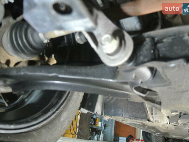 Зеленый Ниссан Ноут, объемом двигателя 1.6 л и пробегом 167 тыс. км за 9600 $, фото 47 на Automoto.ua