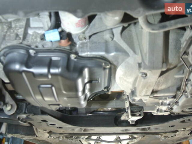 Зеленый Ниссан Ноут, объемом двигателя 1.6 л и пробегом 167 тыс. км за 9600 $, фото 45 на Automoto.ua