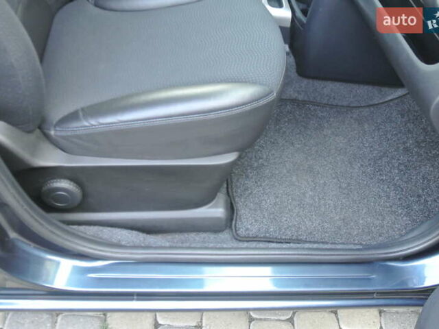 Зеленый Ниссан Ноут, объемом двигателя 1.6 л и пробегом 167 тыс. км за 9600 $, фото 15 на Automoto.ua