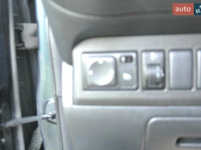 Зеленый Ниссан Ноут, объемом двигателя 1.6 л и пробегом 167 тыс. км за 9600 $, фото 21 на Automoto.ua