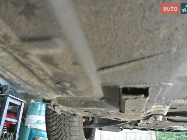 Зеленый Ниссан Ноут, объемом двигателя 1.6 л и пробегом 167 тыс. км за 9600 $, фото 57 на Automoto.ua