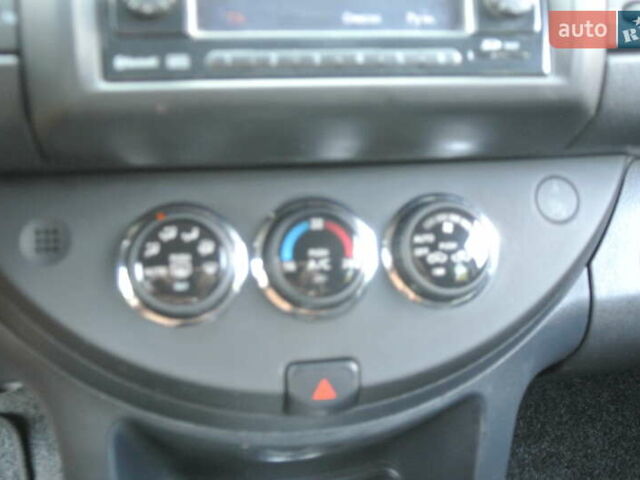 Зеленый Ниссан Ноут, объемом двигателя 1.6 л и пробегом 167 тыс. км за 9600 $, фото 23 на Automoto.ua