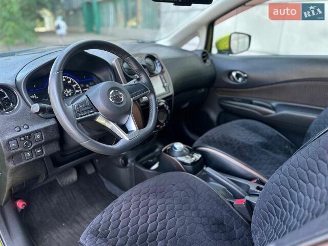 Зеленый Ниссан Ноут, объемом двигателя 1.2 л и пробегом 57 тыс. км за 13900 $, фото 24 на Automoto.ua