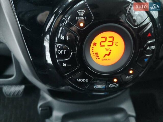 Зелений Ніссан Ноут, об'ємом двигуна 1.2 л та пробігом 47 тис. км за 13400 $, фото 29 на Automoto.ua