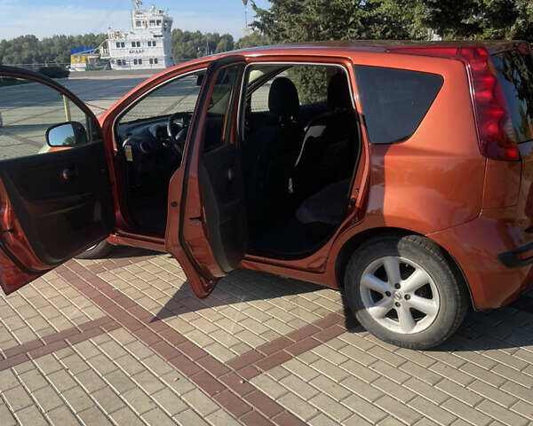 Оранжевый Ниссан Ноут, объемом двигателя 1.39 л и пробегом 257 тыс. км за 5500 $, фото 11 на Automoto.ua