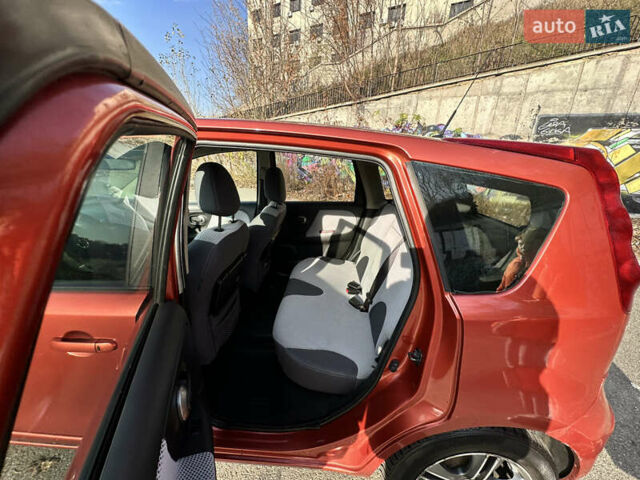Помаранчевий Ніссан Ноут, об'ємом двигуна 1.6 л та пробігом 211 тис. км за 6600 $, фото 20 на Automoto.ua