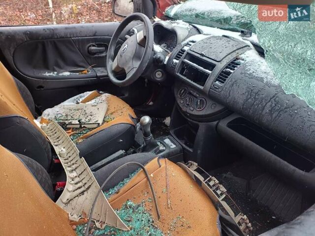 Оранжевый Ниссан Ноут, объемом двигателя 0 л и пробегом 83 тыс. км за 2200 $, фото 2 на Automoto.ua