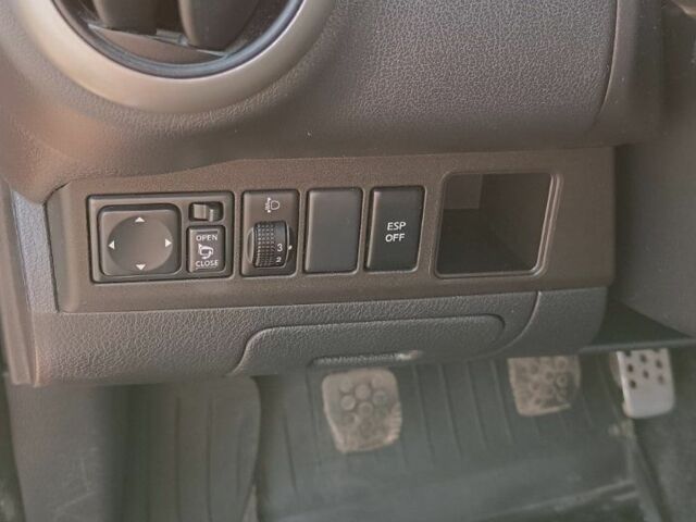 Оранжевый Ниссан Ноут, объемом двигателя 1.6 л и пробегом 228 тыс. км за 6250 $, фото 11 на Automoto.ua