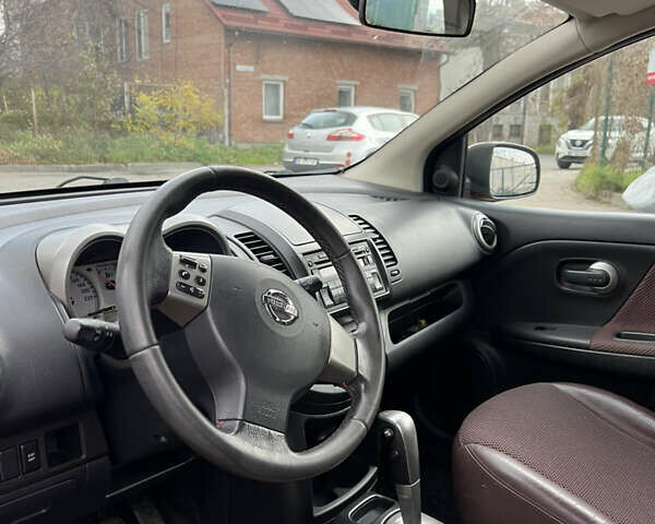 Оранжевый Ниссан Ноут, объемом двигателя 1.6 л и пробегом 231 тыс. км за 4200 $, фото 7 на Automoto.ua