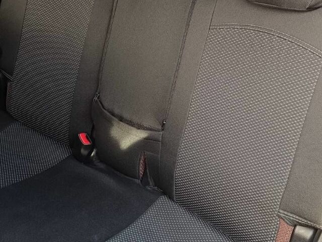 Оранжевый Ниссан Ноут, объемом двигателя 1.6 л и пробегом 228 тыс. км за 6250 $, фото 14 на Automoto.ua