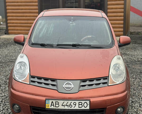 Помаранчевий Ніссан Ноут, об'ємом двигуна 1.6 л та пробігом 204 тис. км за 6500 $, фото 1 на Automoto.ua