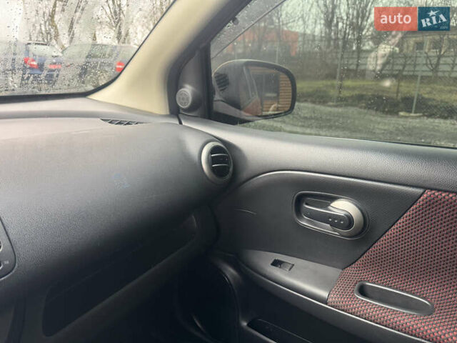 Помаранчевий Ніссан Ноут, об'ємом двигуна 1.6 л та пробігом 204 тис. км за 6500 $, фото 14 на Automoto.ua