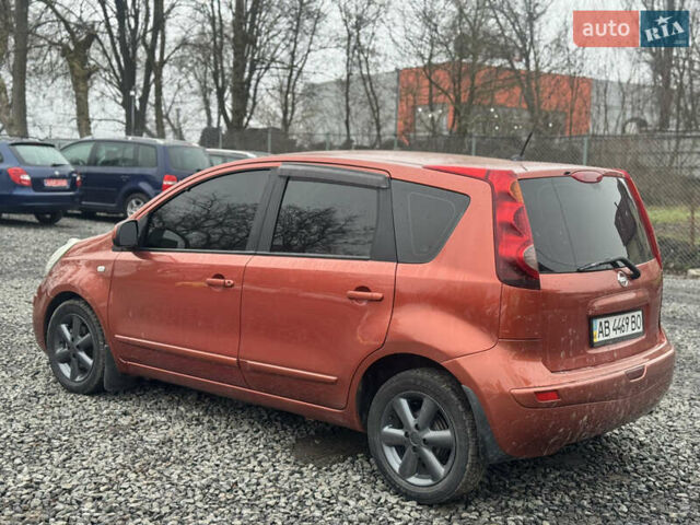 Помаранчевий Ніссан Ноут, об'ємом двигуна 1.6 л та пробігом 204 тис. км за 6500 $, фото 9 на Automoto.ua