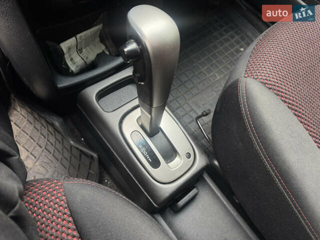 Помаранчевий Ніссан Ноут, об'ємом двигуна 1.6 л та пробігом 204 тис. км за 6500 $, фото 15 на Automoto.ua