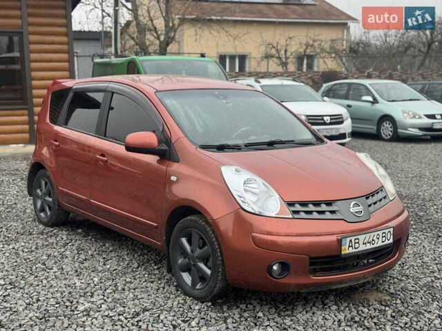 Помаранчевий Ніссан Ноут, об'ємом двигуна 1.6 л та пробігом 204 тис. км за 6500 $, фото 4 на Automoto.ua