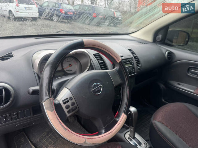Помаранчевий Ніссан Ноут, об'ємом двигуна 1.6 л та пробігом 204 тис. км за 6500 $, фото 17 на Automoto.ua