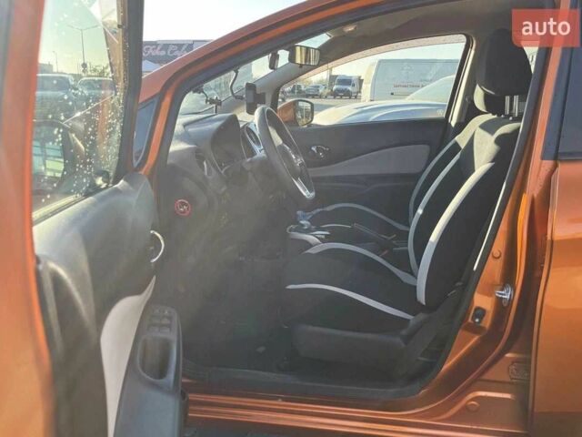 Оранжевый Ниссан Ноут, объемом двигателя 1.2 л и пробегом 81 тыс. км за 11500 $, фото 8 на Automoto.ua