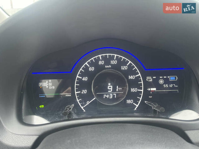 Оранжевый Ниссан Ноут, объемом двигателя 1.2 л и пробегом 55 тыс. км за 10900 $, фото 4 на Automoto.ua