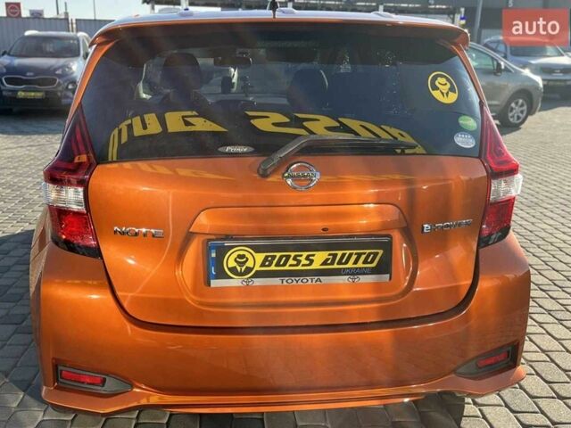 Оранжевый Ниссан Ноут, объемом двигателя 1.2 л и пробегом 81 тыс. км за 11500 $, фото 5 на Automoto.ua