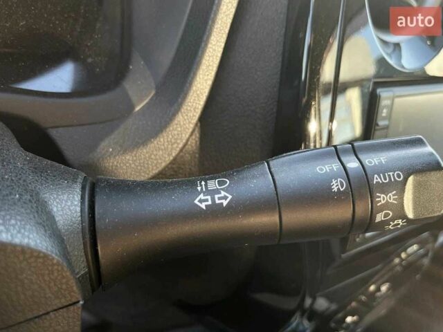 Оранжевый Ниссан Ноут, объемом двигателя 1.2 л и пробегом 81 тыс. км за 11500 $, фото 14 на Automoto.ua