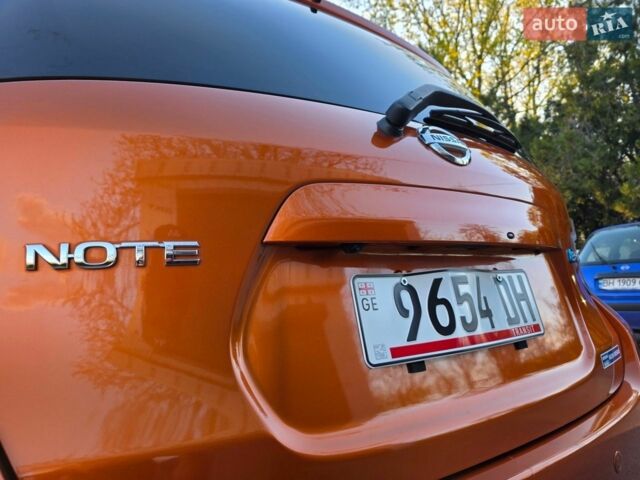 Помаранчевий Ніссан Ноут, об'ємом двигуна 1.2 л та пробігом 53 тис. км за 11500 $, фото 13 на Automoto.ua