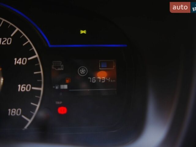 Помаранчевий Ніссан Ноут, об'ємом двигуна 1.2 л та пробігом 76 тис. км за 9800 $, фото 22 на Automoto.ua