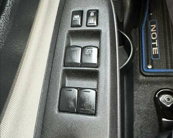 Помаранчевий Ніссан Ноут, об'ємом двигуна 1.2 л та пробігом 58 тис. км за 12900 $, фото 18 на Automoto.ua