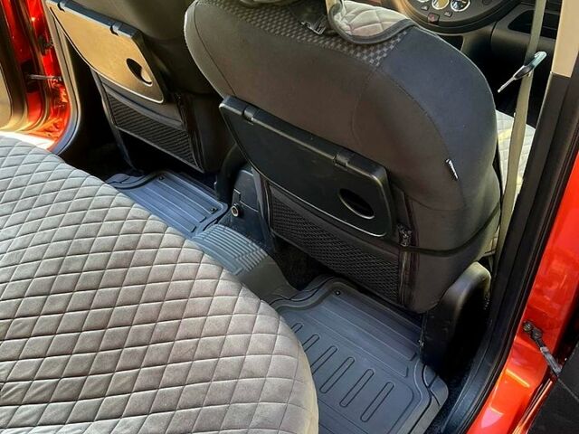 Оранжевый Ниссан Ноут, объемом двигателя 1.4 л и пробегом 257 тыс. км за 5000 $, фото 5 на Automoto.ua