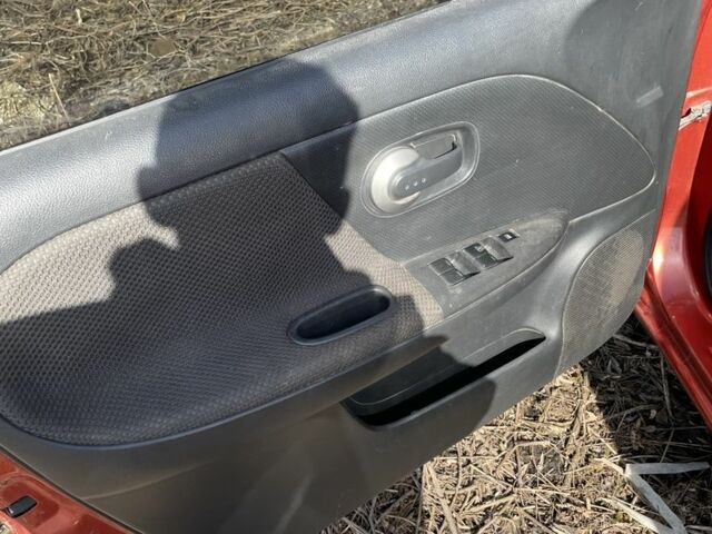 Помаранчевий Ніссан Ноут, об'ємом двигуна 1.6 л та пробігом 162 тис. км за 4500 $, фото 5 на Automoto.ua