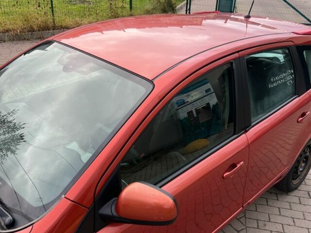 Оранжевый Ниссан Ноут, объемом двигателя 1.6 л и пробегом 231 тыс. км за 3899 $, фото 2 на Automoto.ua