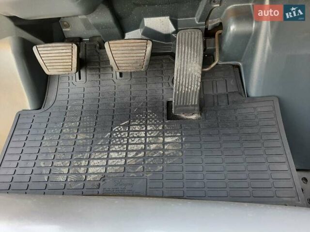 Сірий Ніссан ПХ, об'ємом двигуна 2.1 л та пробігом 0 тис. км за 8700 $, фото 6 на Automoto.ua