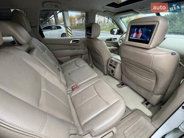 Белый Ниссан Патфайндер, объемом двигателя 3.5 л и пробегом 267 тыс. км за 13499 $, фото 38 на Automoto.ua