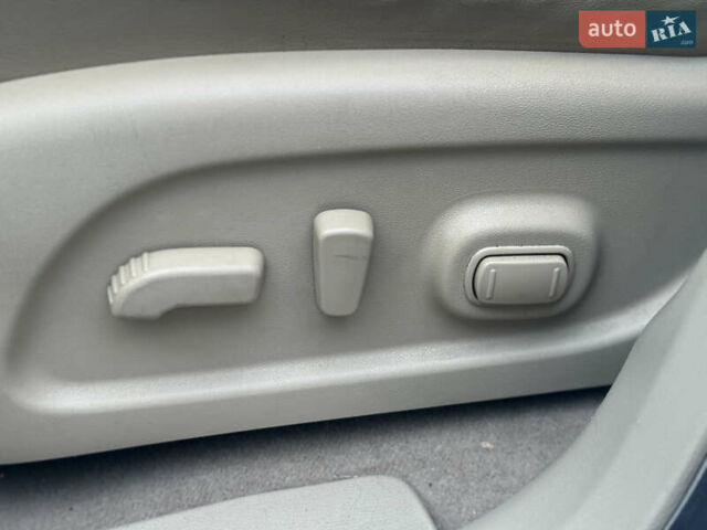 Белый Ниссан Патфайндер, объемом двигателя 3.5 л и пробегом 267 тыс. км за 13499 $, фото 12 на Automoto.ua