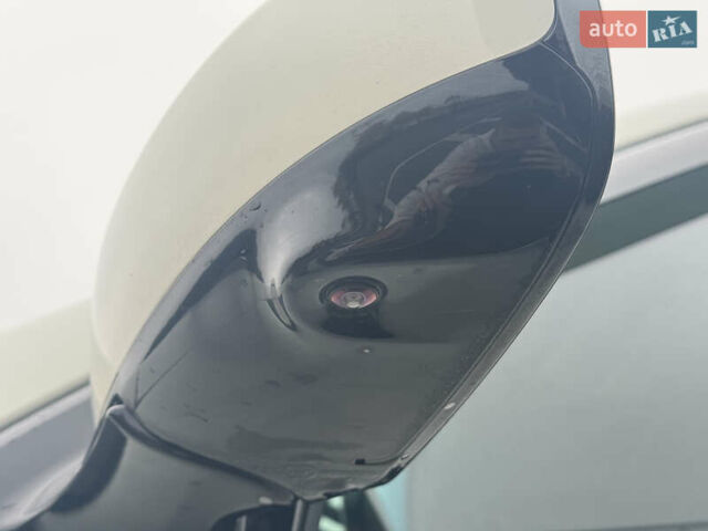 Белый Ниссан Патфайндер, объемом двигателя 3.5 л и пробегом 267 тыс. км за 13499 $, фото 8 на Automoto.ua