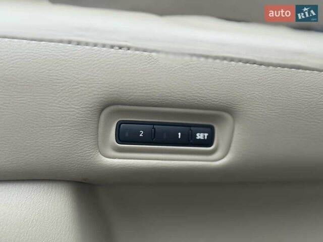 Белый Ниссан Патфайндер, объемом двигателя 3.5 л и пробегом 267 тыс. км за 13499 $, фото 11 на Automoto.ua